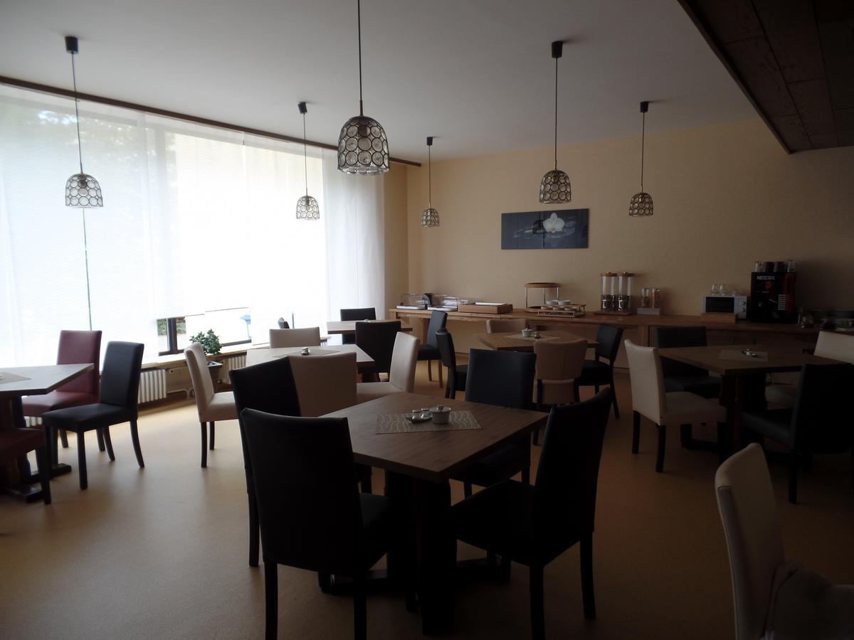 Hotel M&S Garni Донаувёрт Экстерьер фото